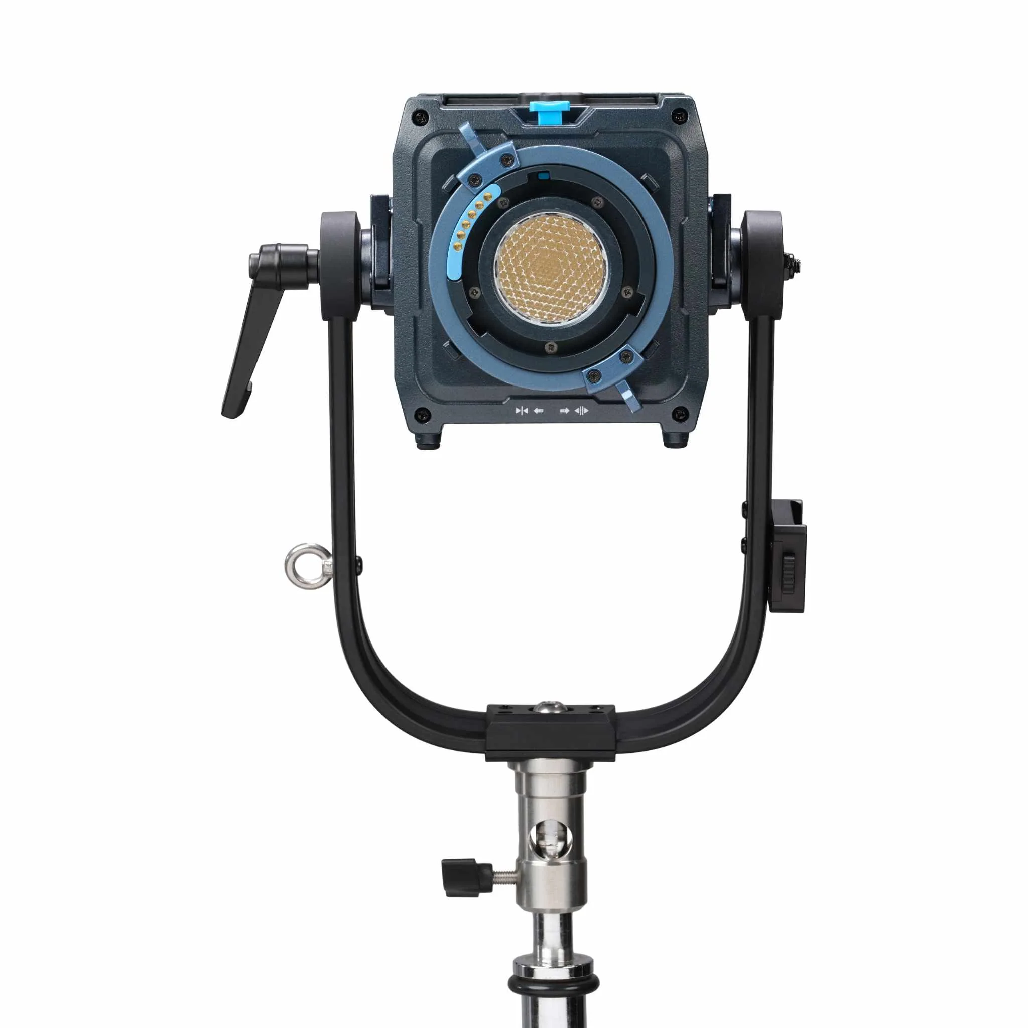 Evoke 150C 8-Chip Full-Color LED Spotlight 2-Kit - Image 4